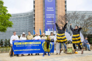 "Ratuj pszczoły i rolników" - przyłącz się do ogólnoeuropejskiej kampanii i pomóż nam zebrać milion podpisów pod petycją skierowaną do Komisji Europejskiej